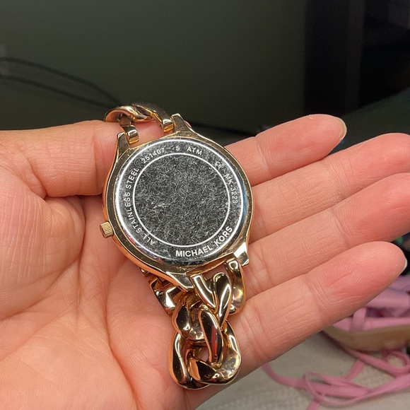 Michael Kors Slim Runway Rose Gold Watch - Picture 10 of 13